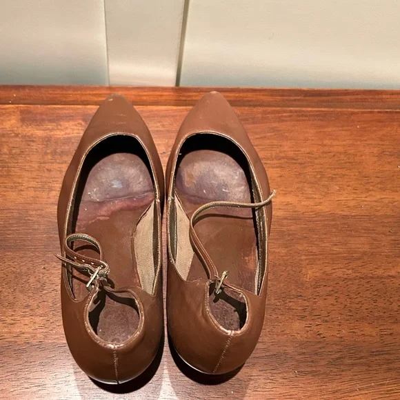 Brown leather ankle strap kitten heel shoes, 5.5 - Picture 4 of 8